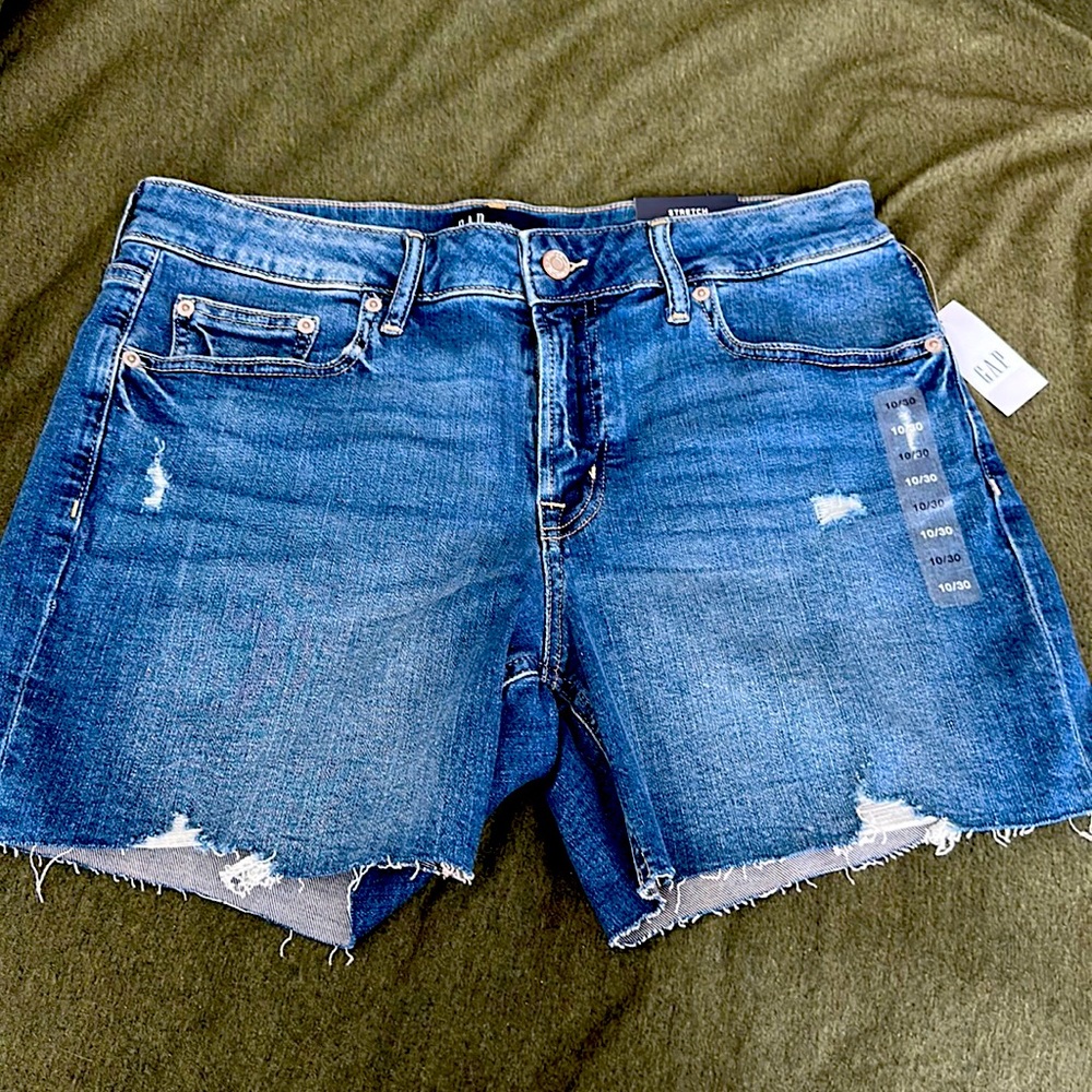 GAP DENIM SHORTS